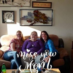 Meet your Posher, Roxanne